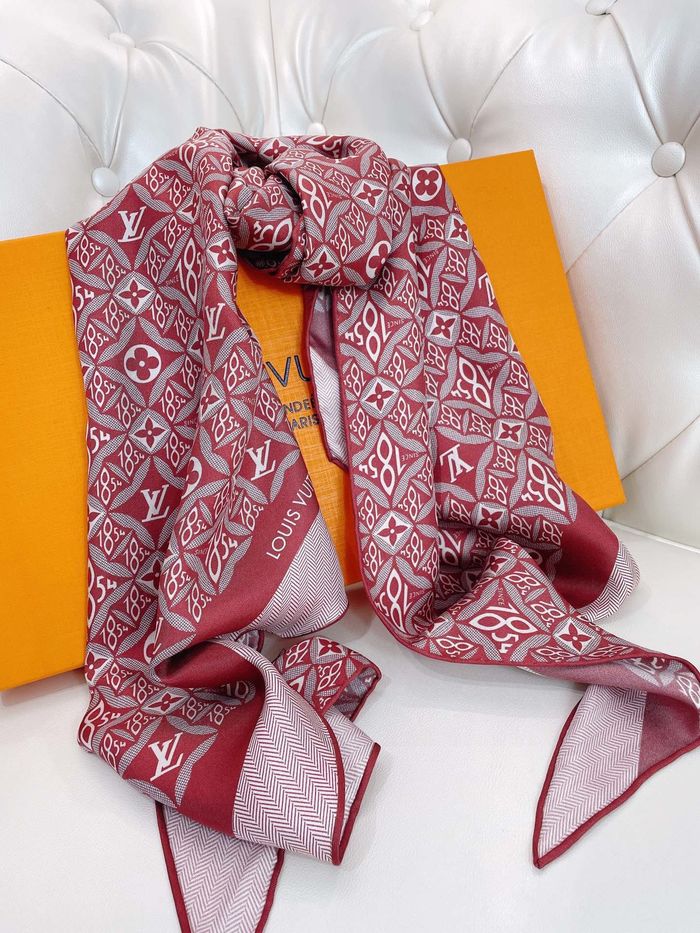 Louis Vuitton Scarf LVS00021